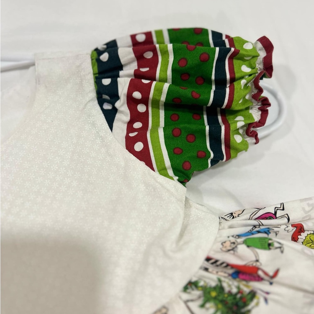 Beautiful custom made Grinch Dress ! Size 2t /3t - Picture 3 of 9